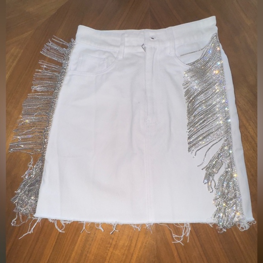 HOUSE OF MUAMUA Crystal Fringe White Denim Skirt
